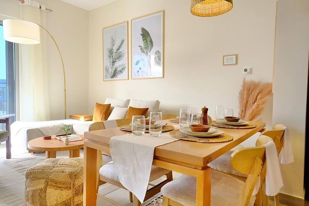 Classy 1br High Floor By Amenities & F1 Appartamento