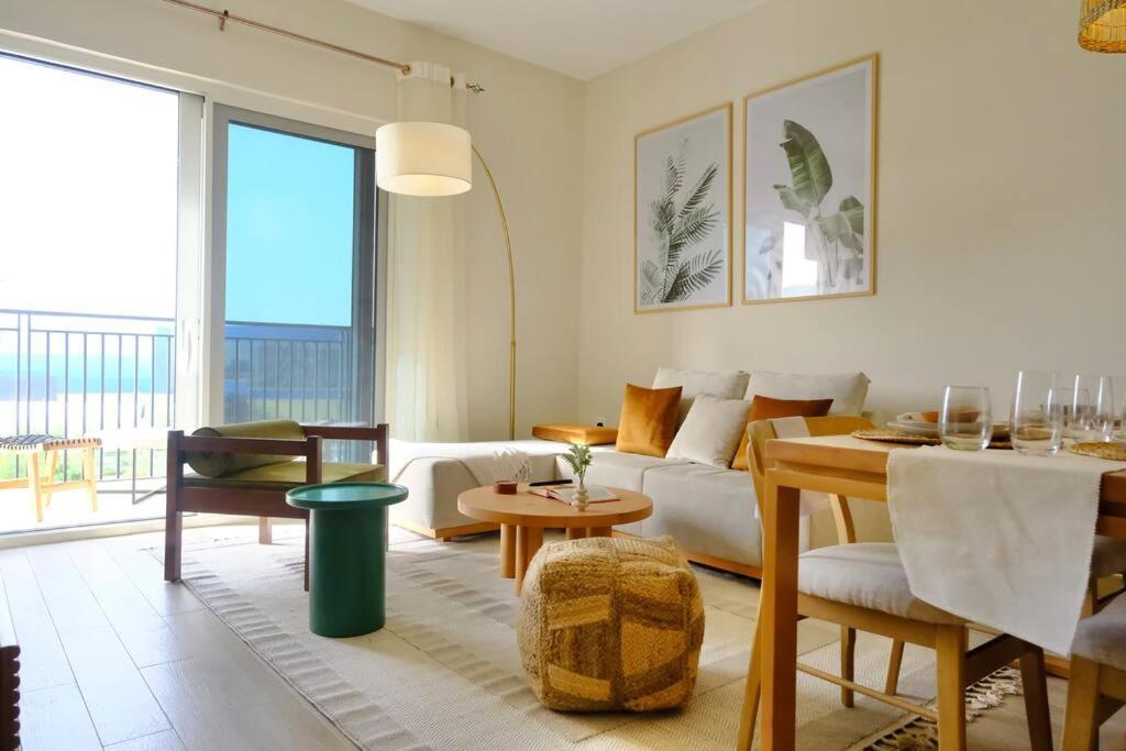 Classy 1br High Floor By Amenities & F1